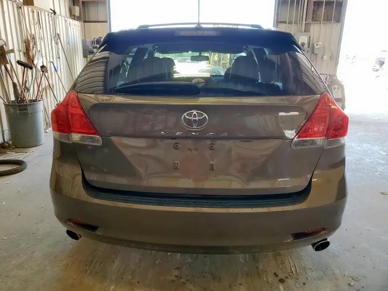 2011 TOYOTA VENZA   