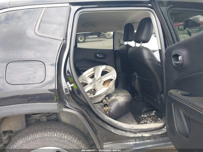 2020 JEEP COMPASS LATITUDE 4X4