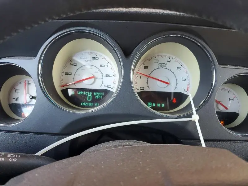 2013 DODGE CHALLENGER SXT  