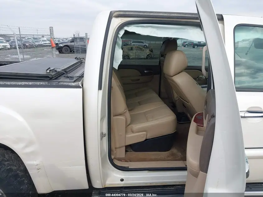 2013 GMC SIERRA 1500 SLT