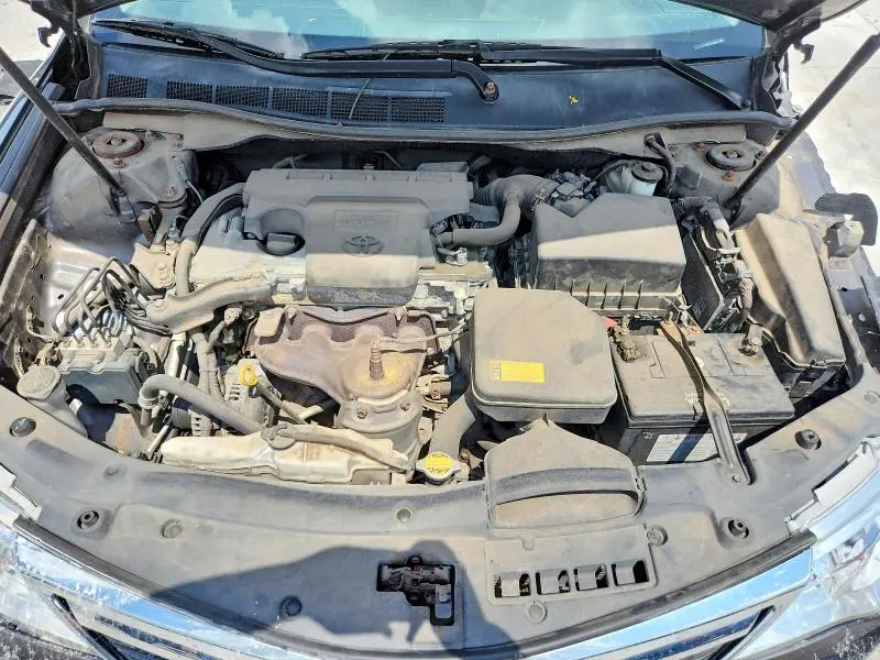 2012 TOYOTA CAMRY XLE  