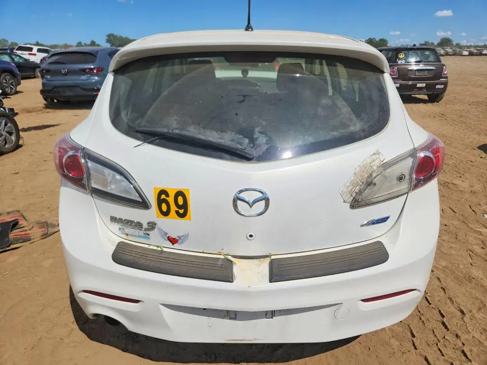 2013 MAZDA 3 I  