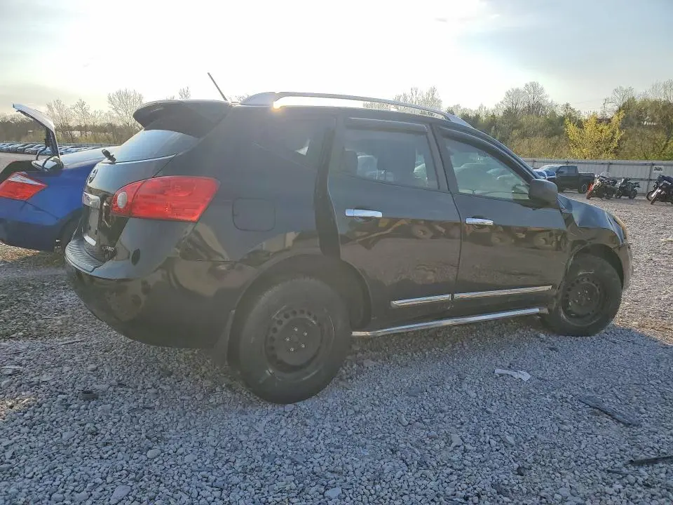 2015 NISSAN ROGUE   