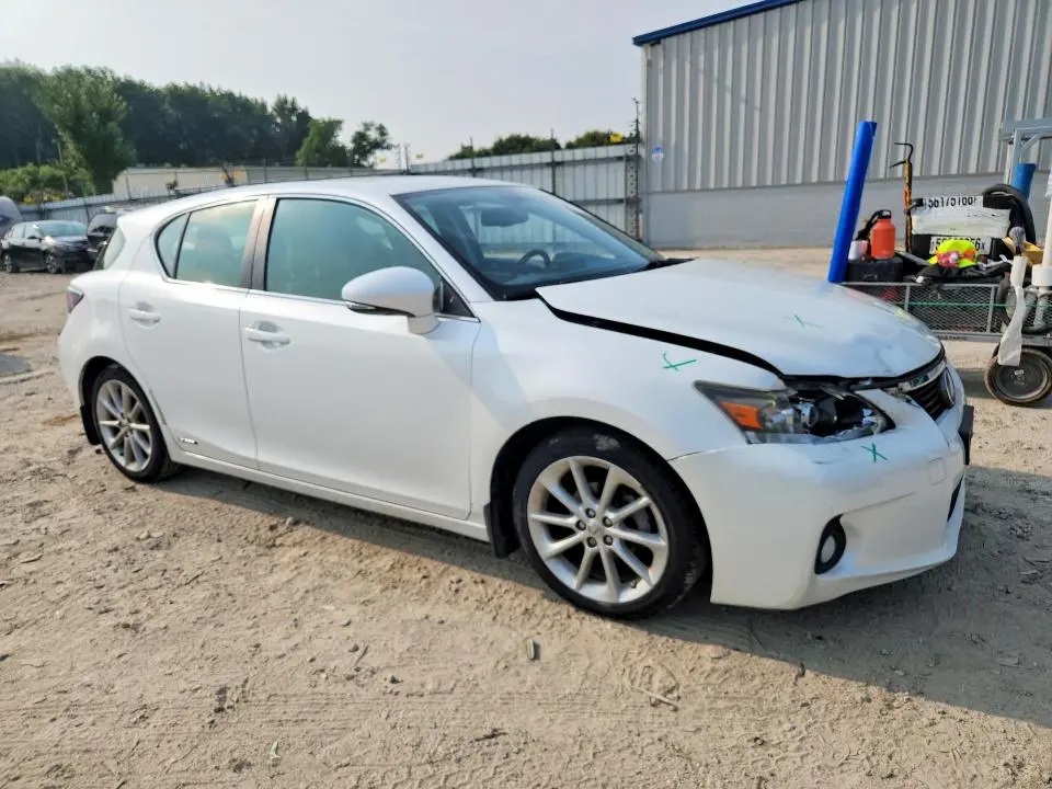 2012 LEXUS CT 200  