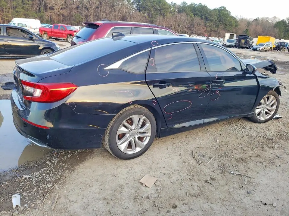 2020 HONDA ACCORD LX  