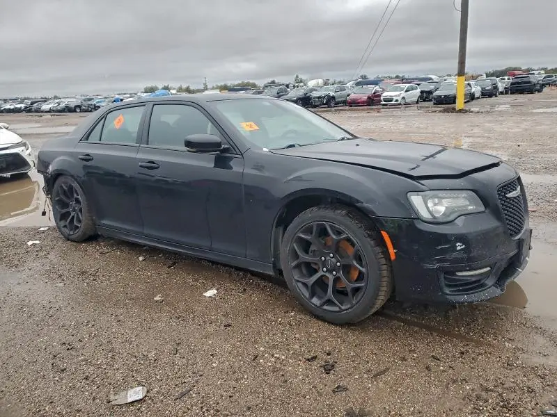 2019 CHRYSLER 300 S  