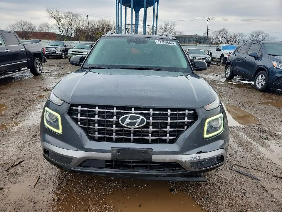 2024 HYUNDAI VENUE LIMITED  
