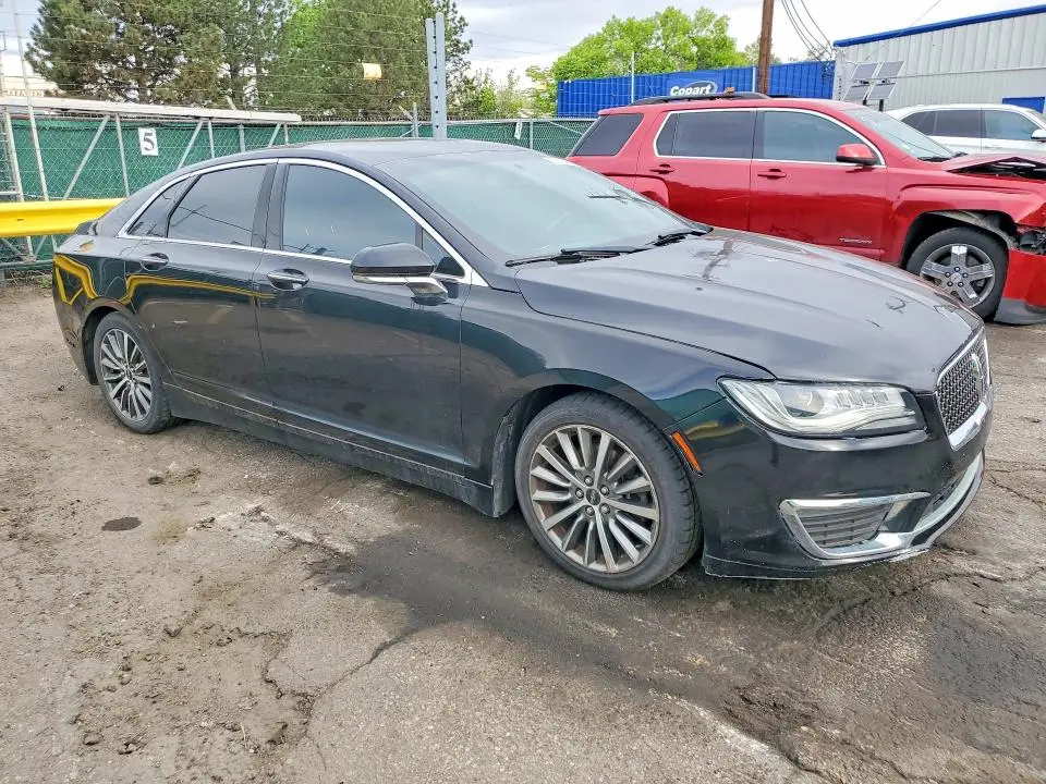 2017 LINCOLN MKZ PREMIERE  