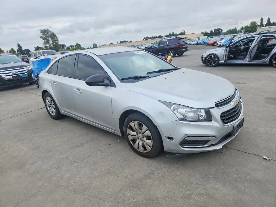 2015 CHEVROLET CRUZE LS  