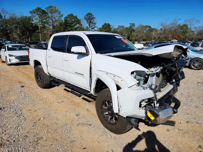 2017 TOYOTA TACOMA DOUBLE CAB  