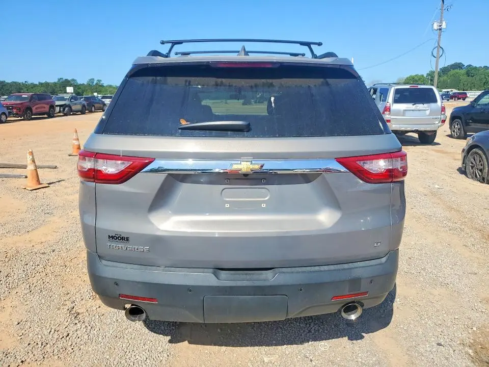 2019 CHEVROLET TRAVERSE LT  