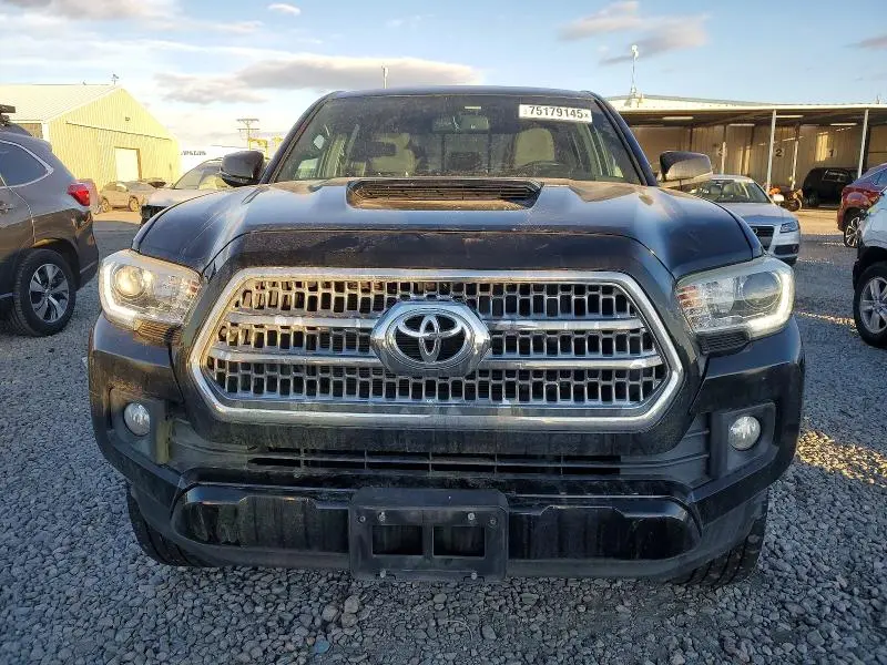 2017 TOYOTA TACOMA DOUBLE CAB  