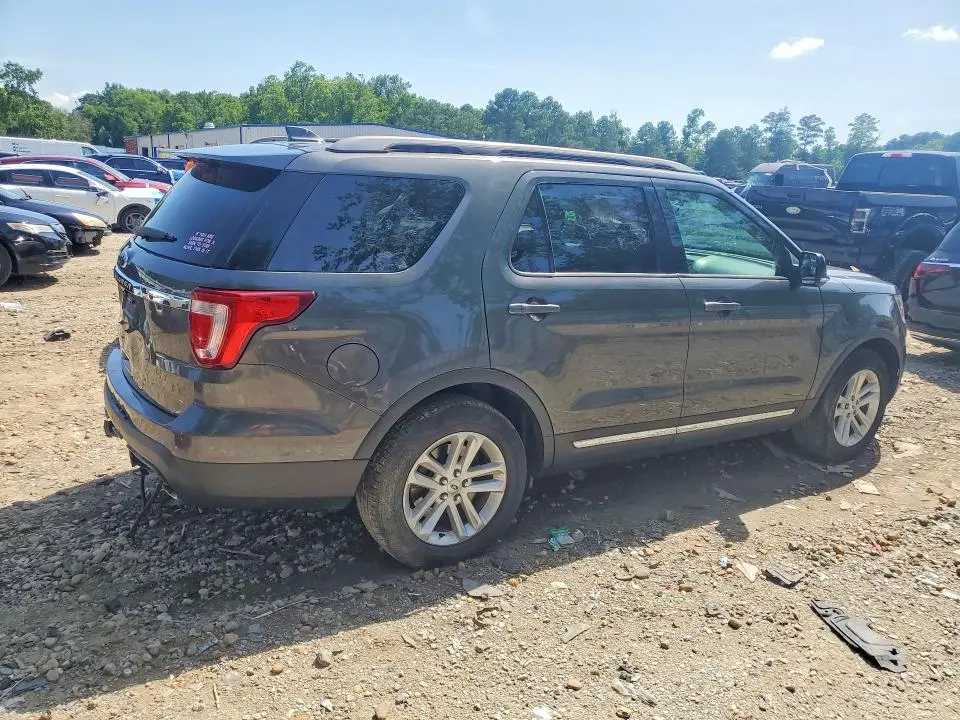 2017 FORD EXPLORER XLT  