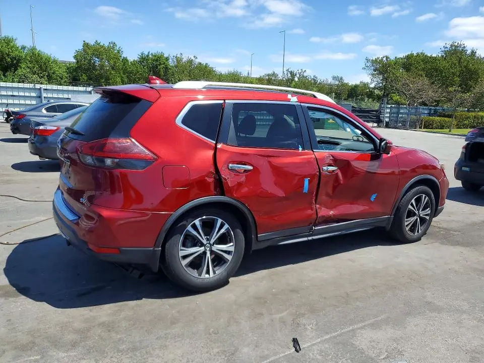 2020 NISSAN ROGUE SV  