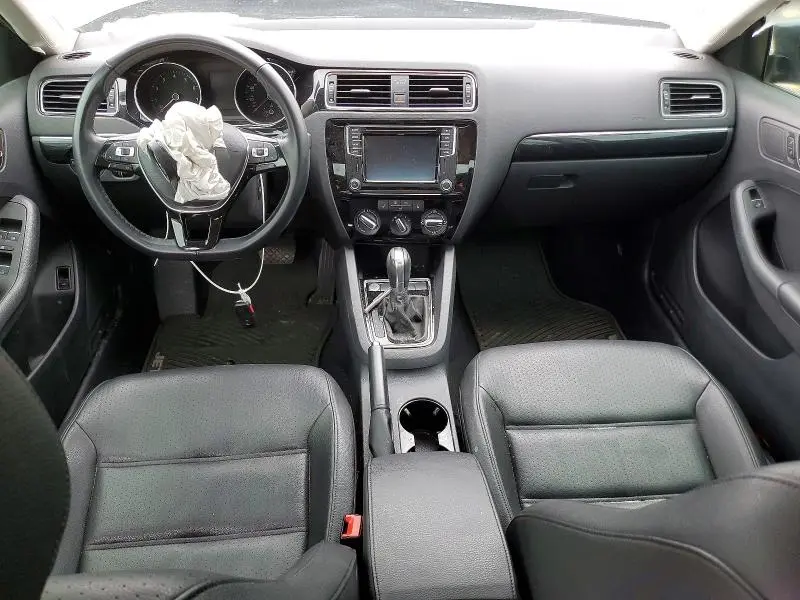 2016 VOLKSWAGEN JETTA SEL  