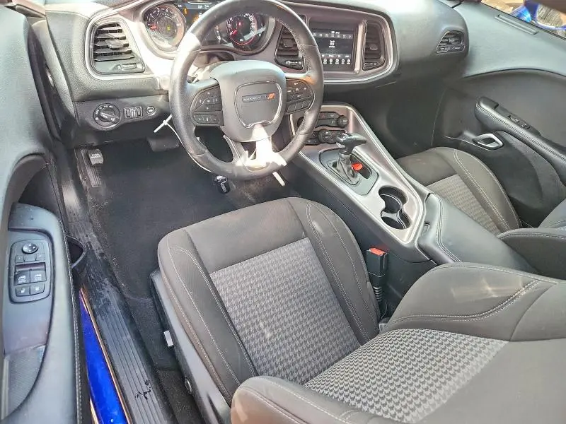 2020 DODGE CHALLENGER SXT  