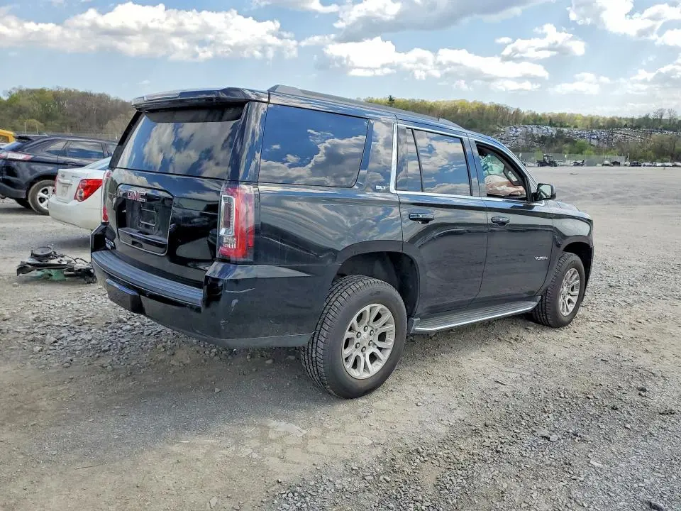 2017 GMC YUKON SLT  