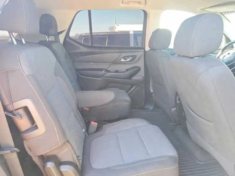 2019 CHEVROLET TRAVERSE LT  