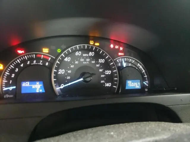2012 TOYOTA CAMRY BASE  