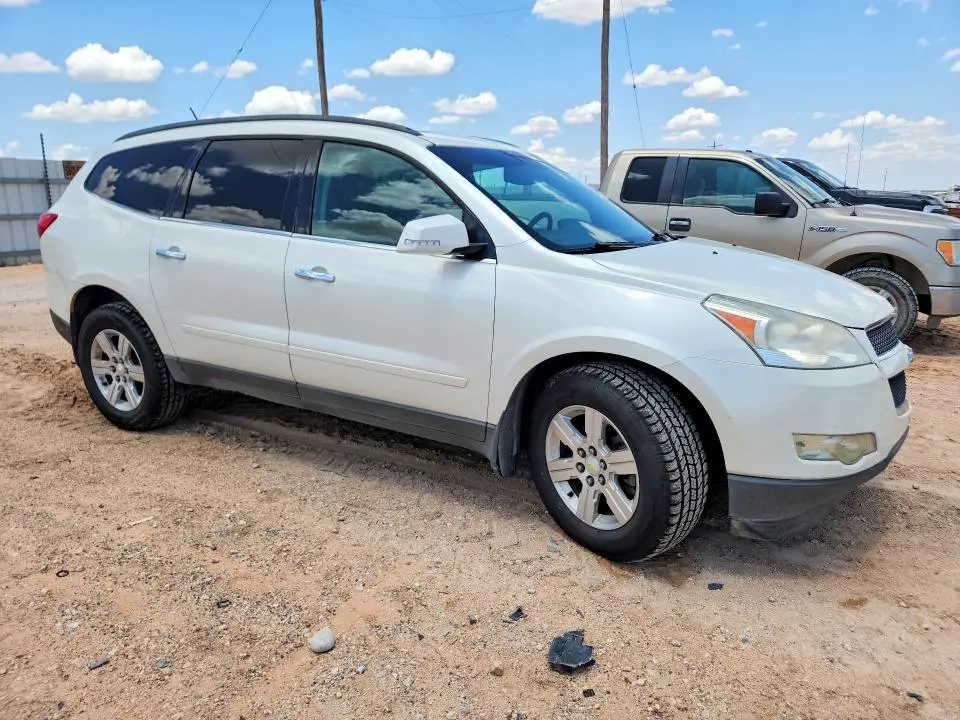 2012 CHEVROLET TRAVERSE LT  