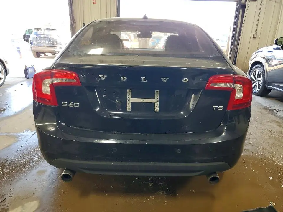 2013 VOLVO S60 T5  