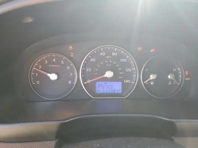 2012 HYUNDAI SANTA FE SE  