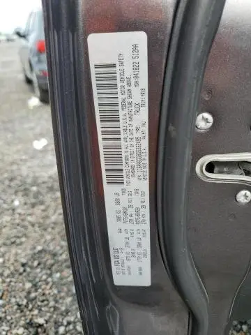 2016 RAM 1500 SLT  