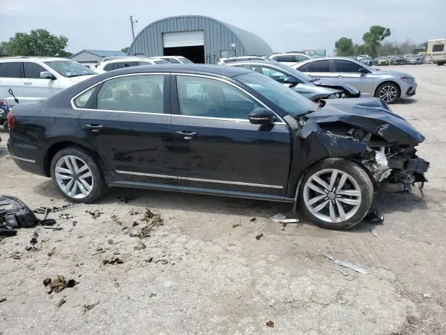 2017 VOLKSWAGEN PASSAT SEL PREMIUM  