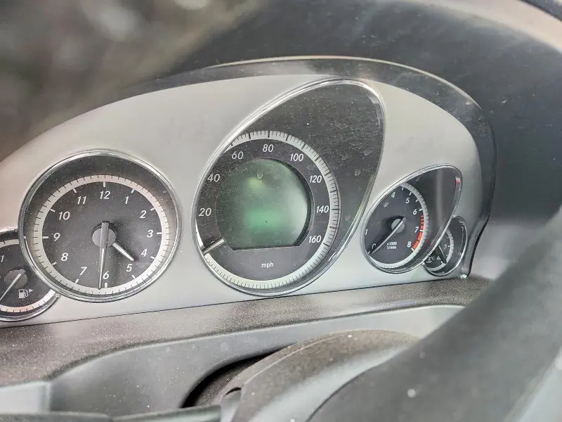 2011 MERCEDES-BENZ E 550  