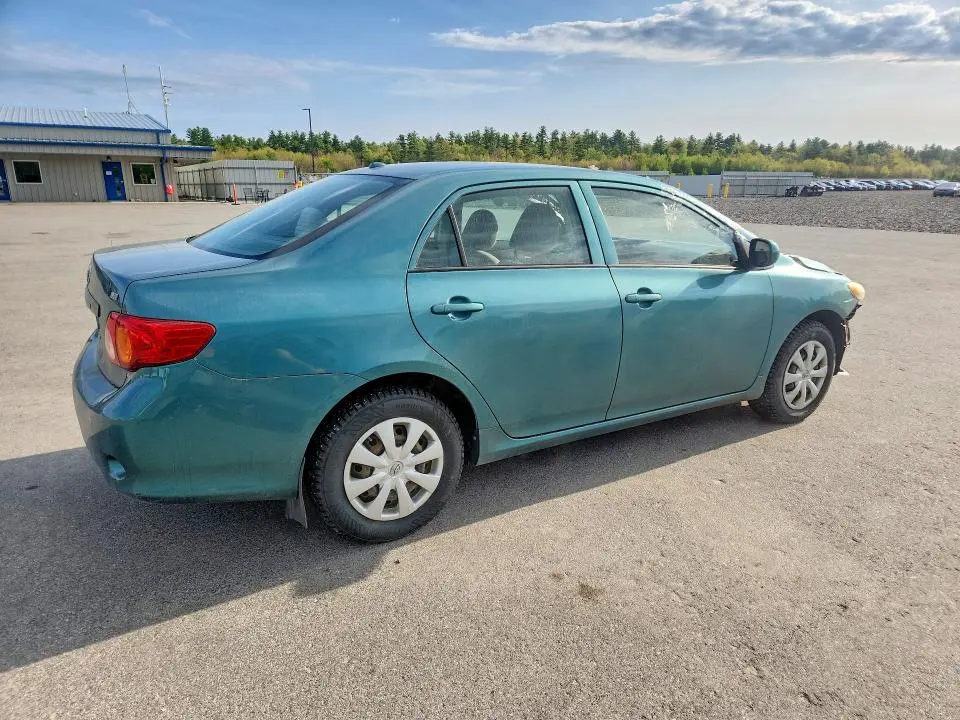 2010 TOYOTA COROLLA LE  