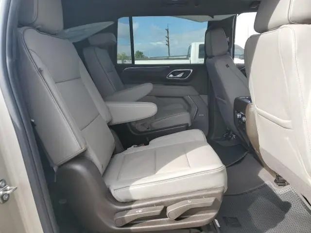2023 GMC YUKON XL K1500 SLT  