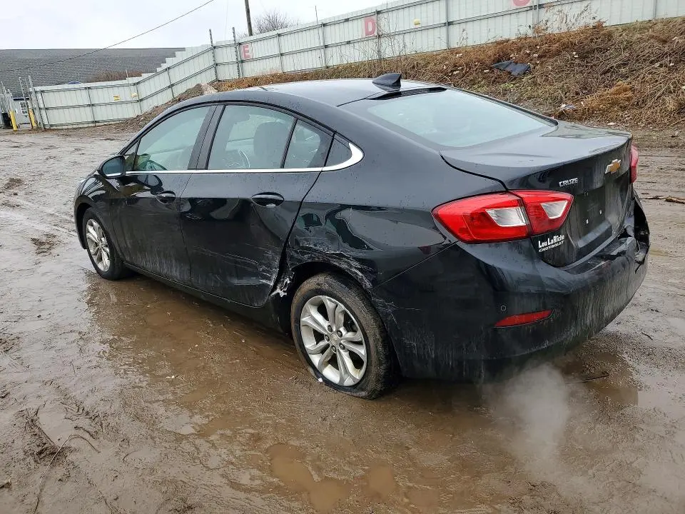 2019 CHEVROLET CRUZE LT  
