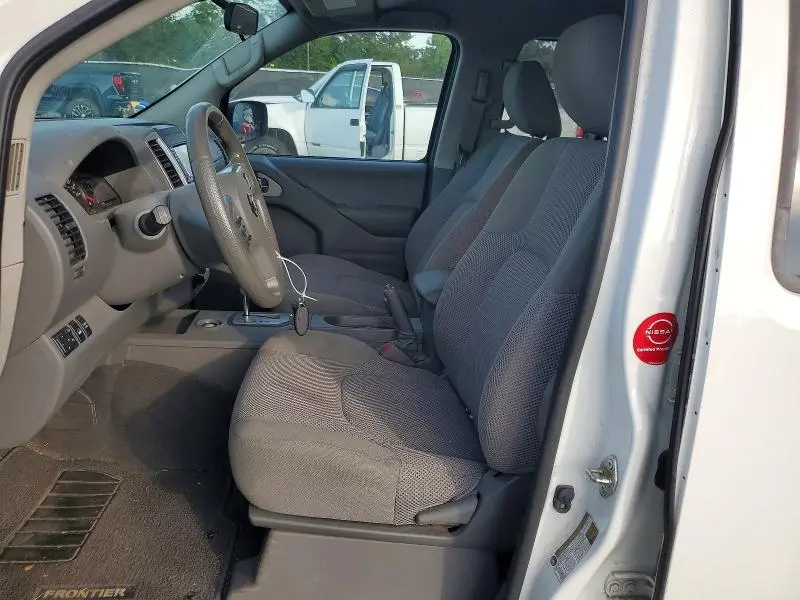 2020 NISSAN FRONTIER SV  