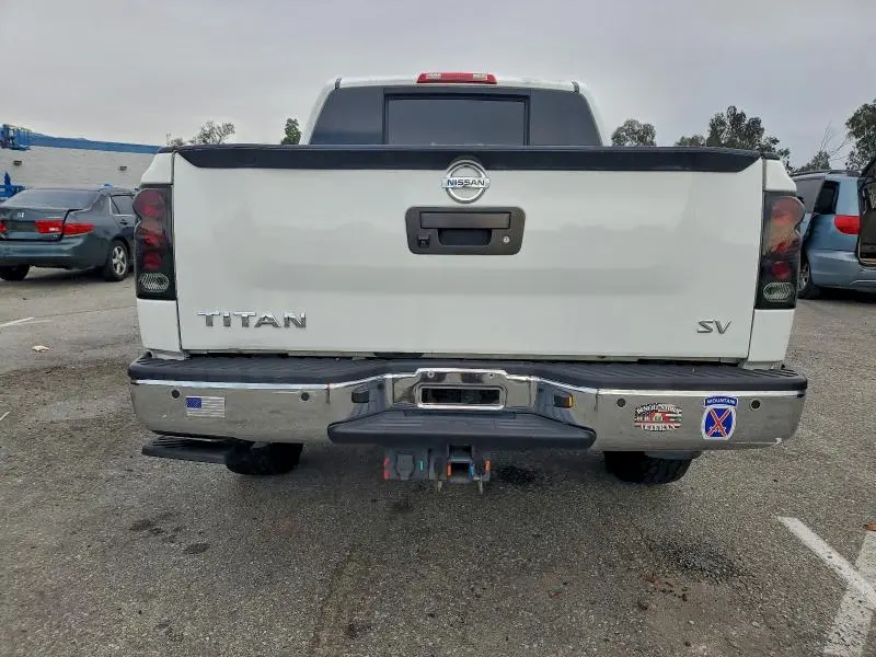 2014 NISSAN TITAN S  