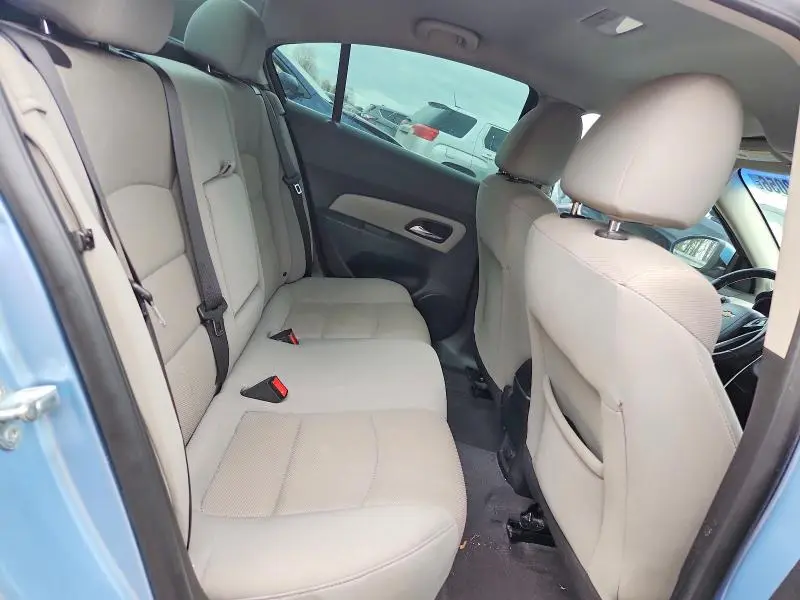 2012 CHEVROLET CRUZE LT  