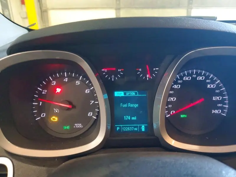 2017 CHEVROLET EQUINOX LT  