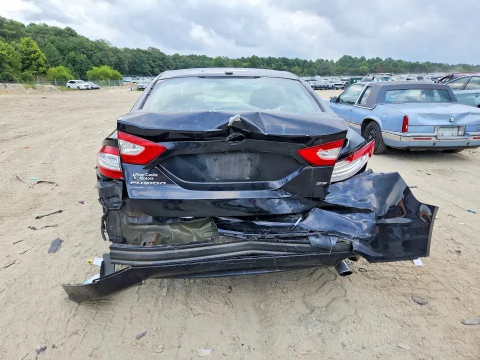 2016 FORD FUSION SE  