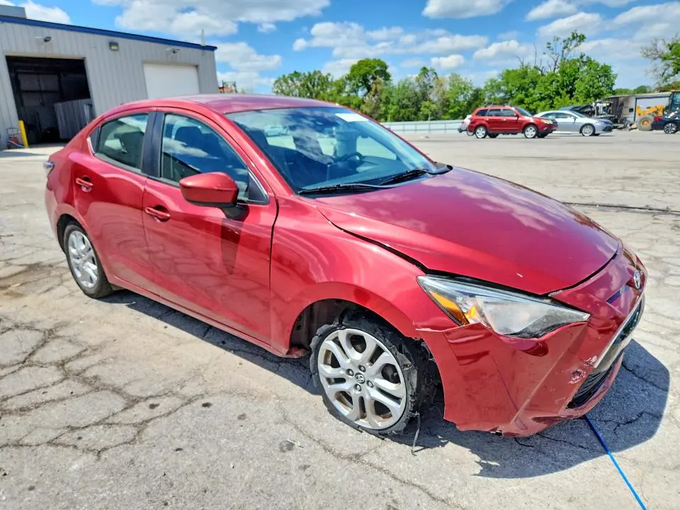 2018 TOYOTA YARIS IA BASE  