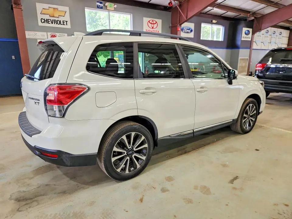 2017 SUBARU FORESTER 2.0XT TOURING  