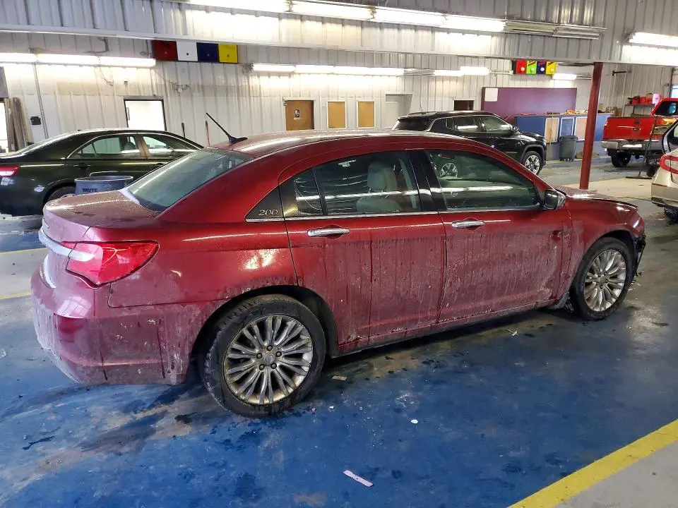 2011 CHRYSLER 200 LIMITED  