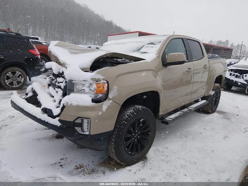 2022 GMC CANYON 4WD  SHORT BOX ELEVATION
