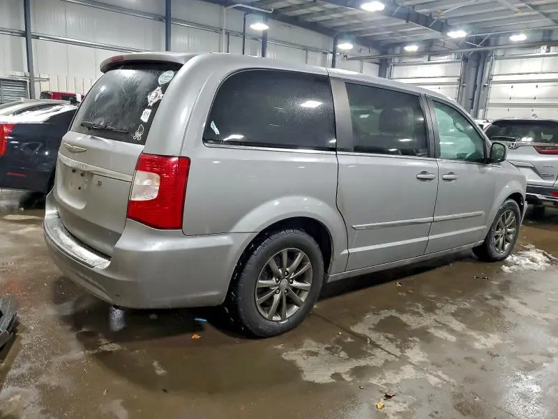 2015 CHRYSLER TOWN & COUNTRY S  