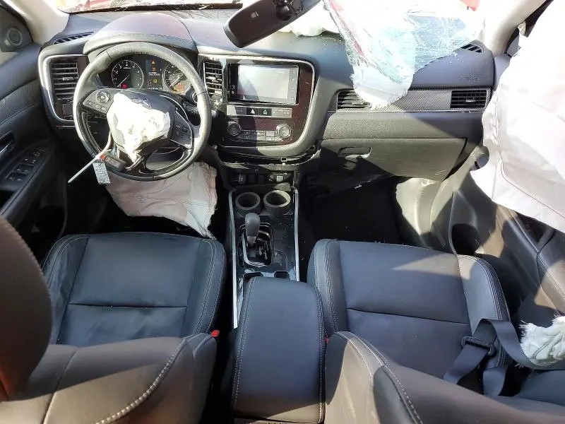 2019 MITSUBISHI OUTLANDER   