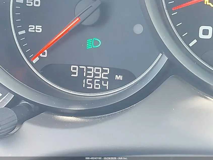2018 PORSCHE CAYENNE PLATINUM EDITION
