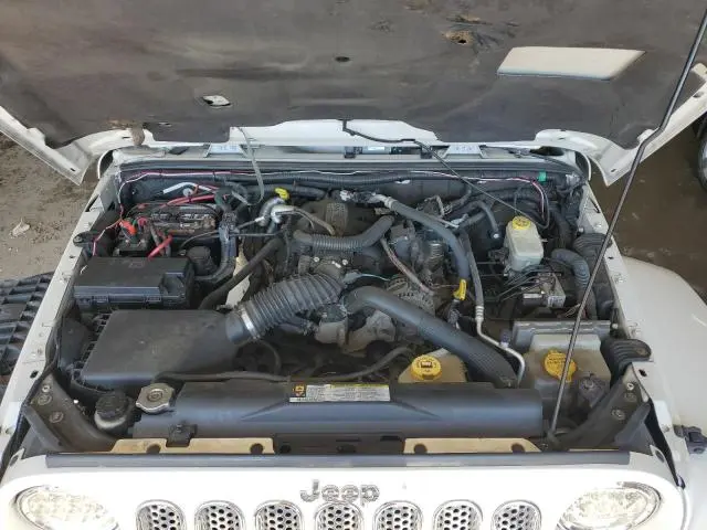 2010 JEEP WRANGLER UNLIMITED SAHARA  