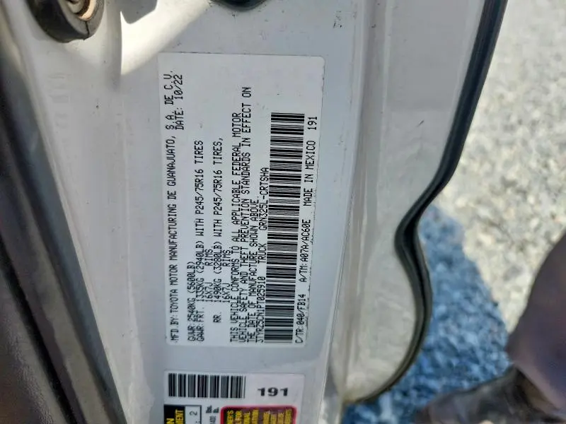 2023 TOYOTA TACOMA SR V6  