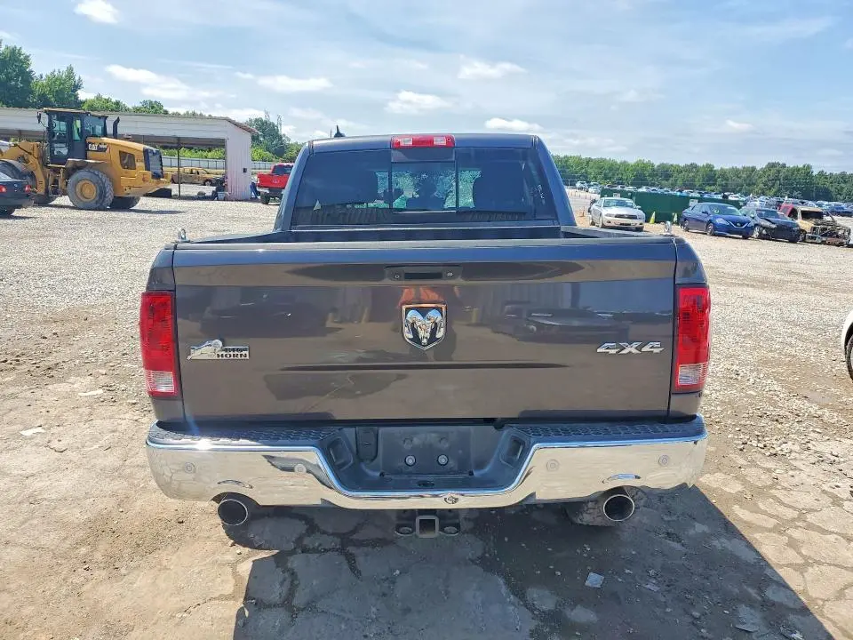2014 RAM 1500 SLT  