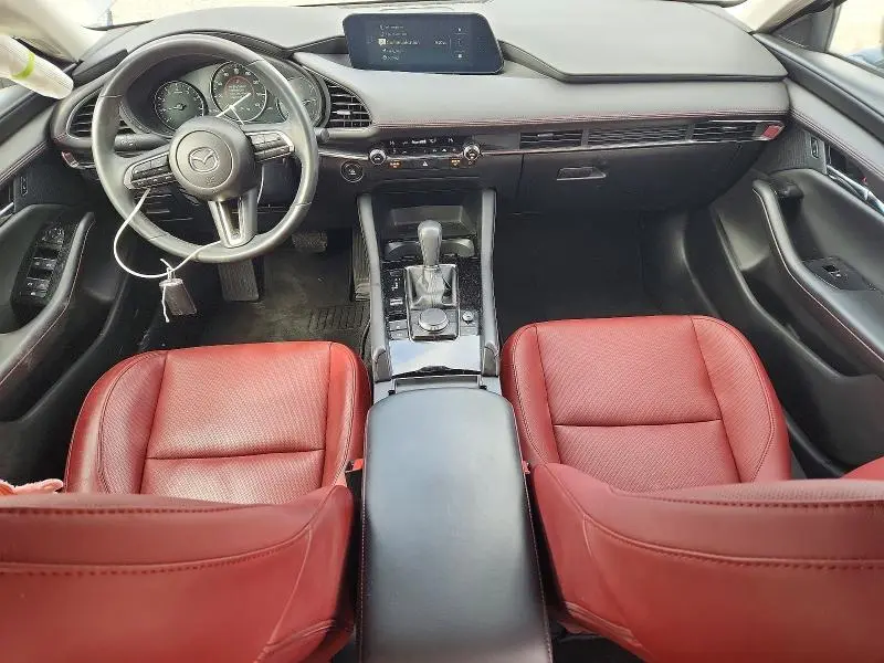 2024 MAZDA 3 PREFERRED  