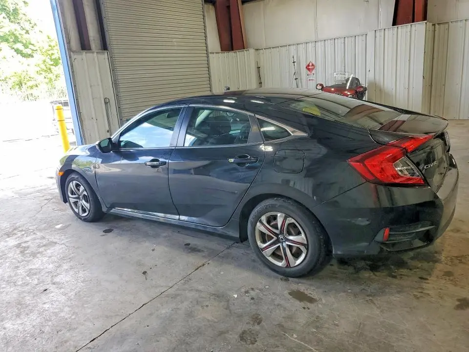 2018 HONDA CIVIC LX  