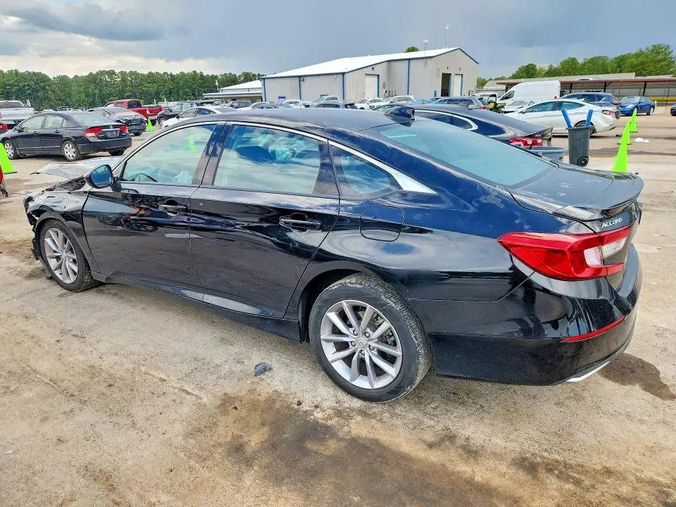 2022 HONDA ACCORD LX  